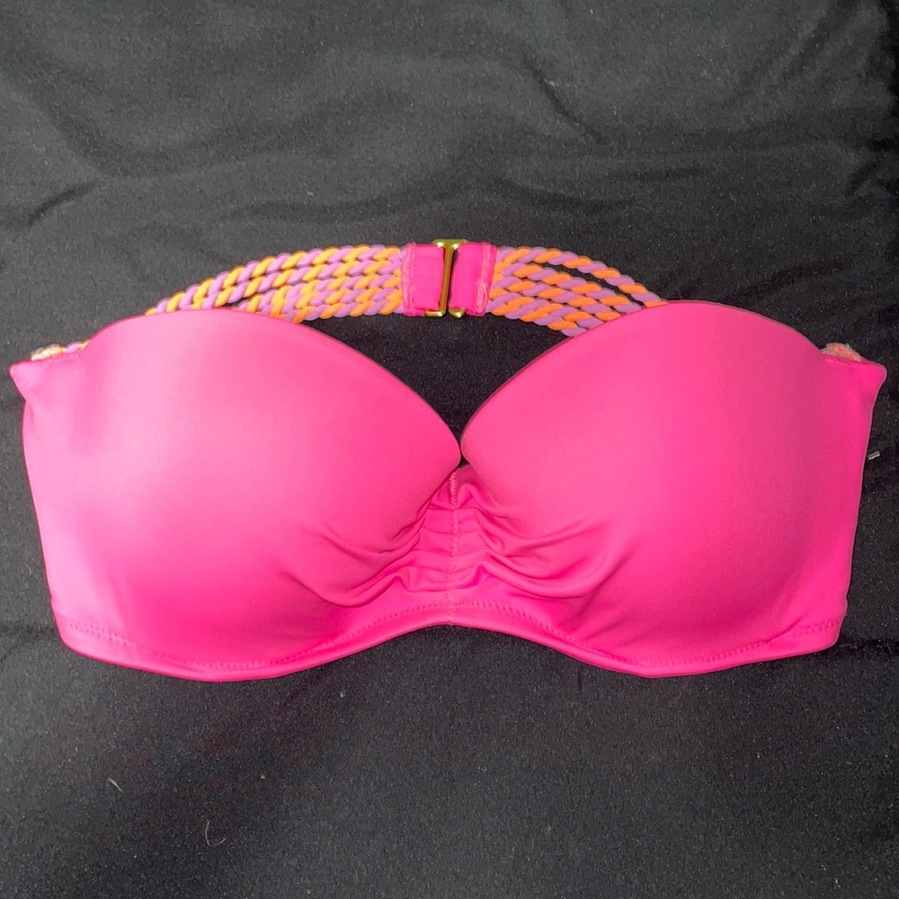 Victoria’s Secret Bikini Top, Women’s Size 34C, Excellent Condition!